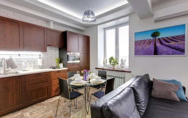 Азбука на улице Бабушкина 52