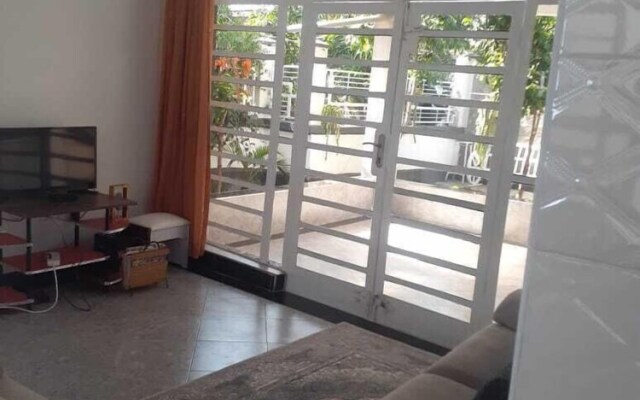 Lux suites Utawala Family House