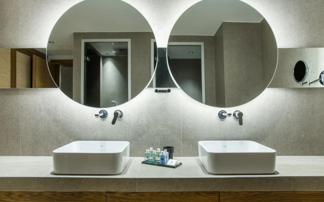 Akasha Beach Hotel & Spa