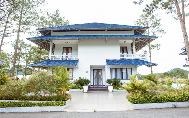 Thuy Hoang Nguyen Hotel Resort & Spa