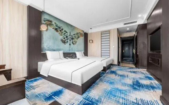 Ruili Xingdu Hot Spring Hotel (Duobao City Store