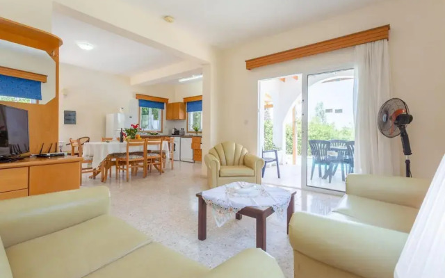 Villa Aristotelis in Argaka