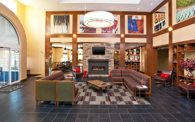 Four Points by Sheraton Louisville Airport