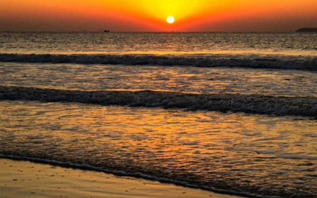 Blessed Family Seaview Apartment 2-903