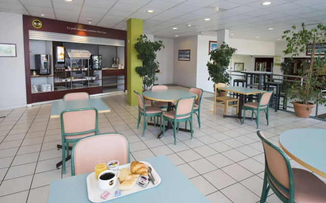 B&B HOTEL Besançon Chateaufarine