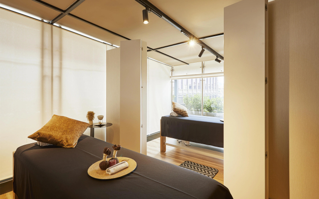 EK Hotel By Preferred Hotels Group