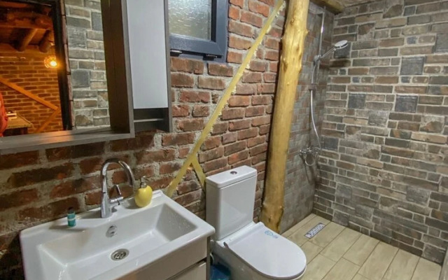 Bungalow With Jacuzzi and Private Pool in Sapanca