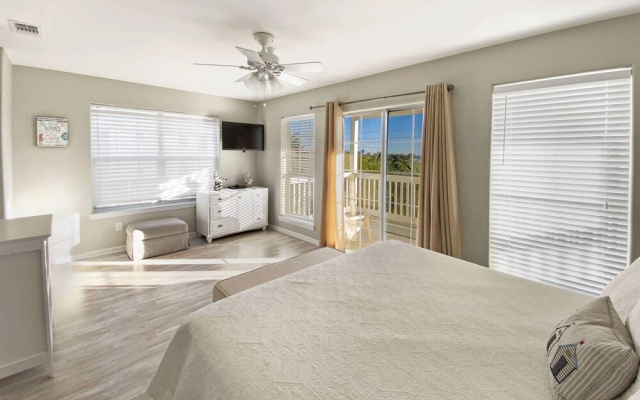 Blue Bonnet by Destin Getaways