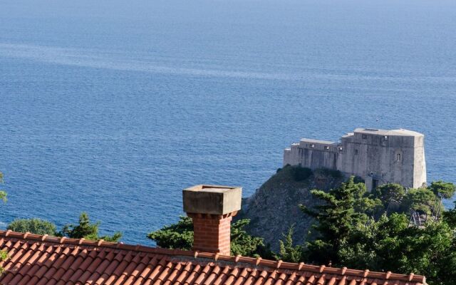 Cin & Co Central Apartments