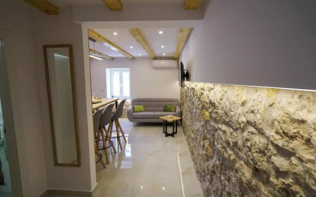Apartment Ispod ure