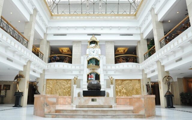 Grand Regency Hotel