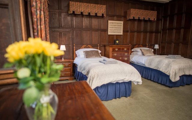 Talhenbont Hall