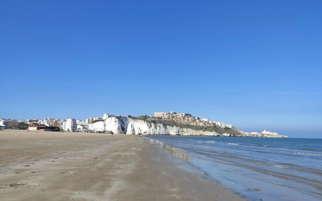 RESIDENCE FABRIZIO, 2022 a VIESTE