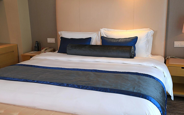 Guangzhou Changfeng Gloria Plaza Hotel – Guest Rooms – Guangzhou