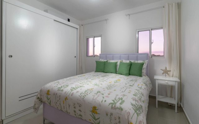 Los Flamencos Aparthotel