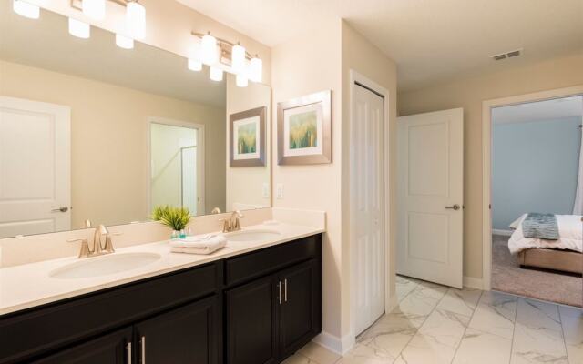 The Retreat at ChampionsGate by RedAwning