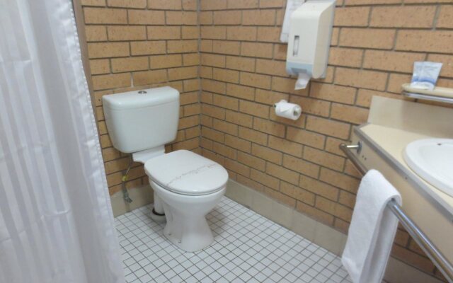 Aspley Pioneer Motel