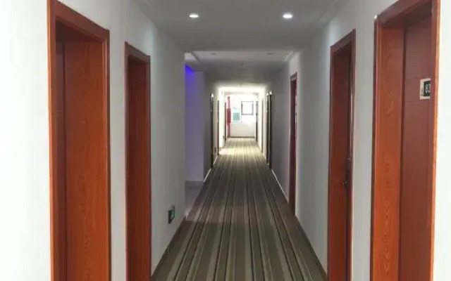 Cheng Yuan Express Hotel