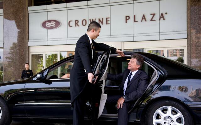 Crowne Plaza Hotel Qingdao by IHG