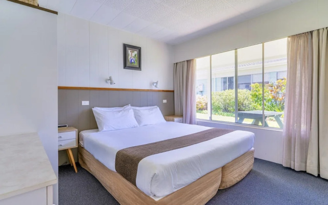 Aloha Apartments