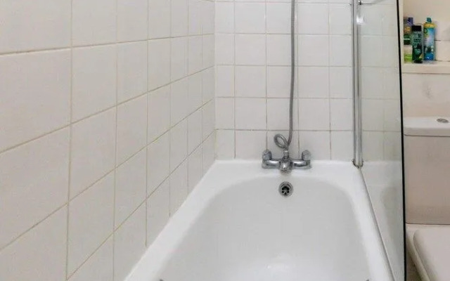 Light & Central 1BD Flat - Dalston