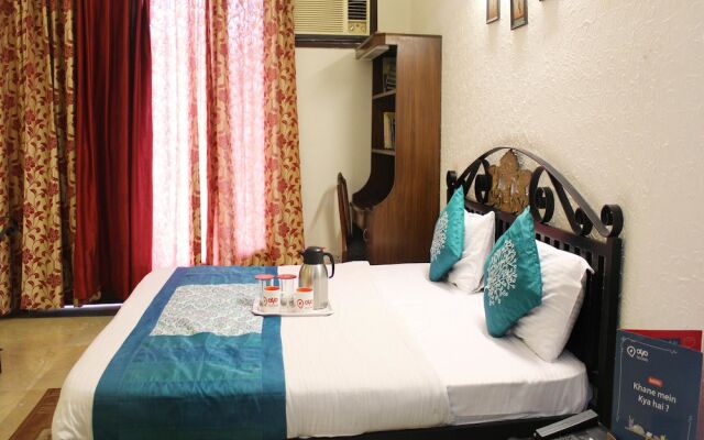 OYO 2256 Hotel Excellency