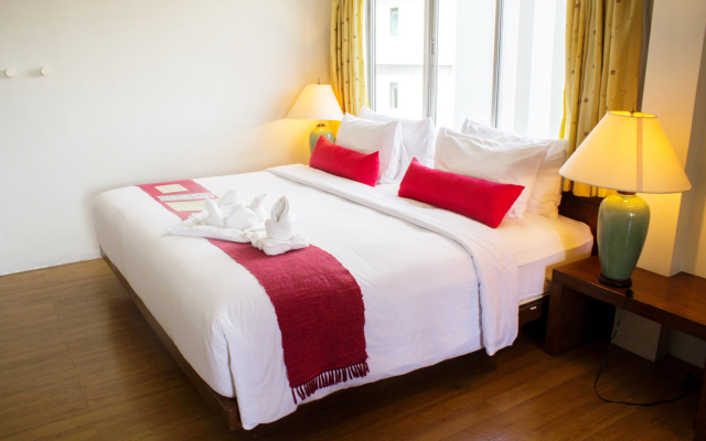 Villa Cha Cha Banglumphu