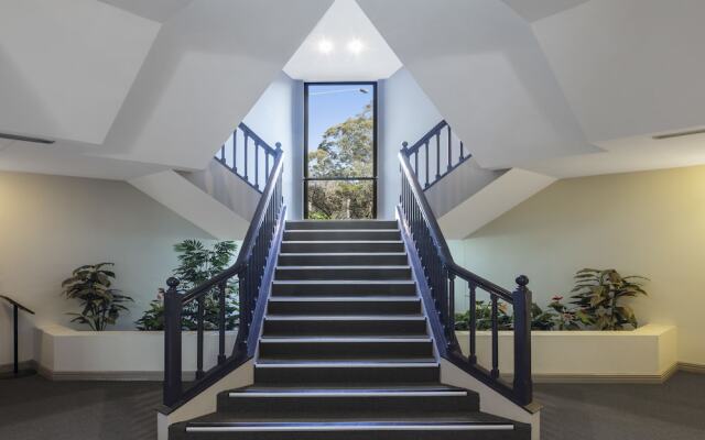 Nesuto Pennant Hills Sydney Apartment Hotel