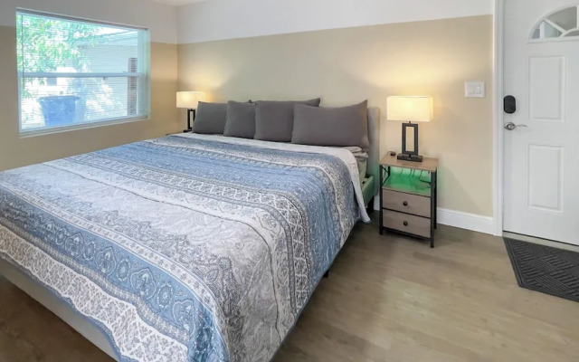 TriLuxe Inn & Studios