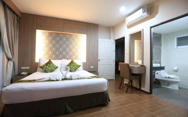 Chaolao Tosang Beach Hotel