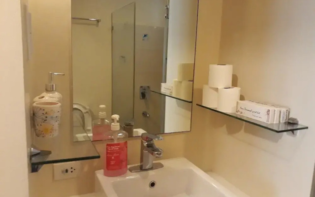 Pico De Loro Hamilo Coast Guest House