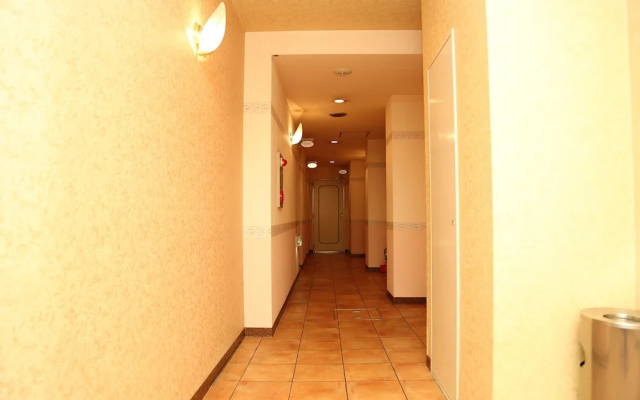 Hotel Ally - Adults Only