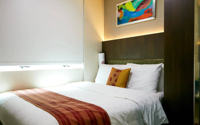 Hotel Clover 5 Hongkong Street (SG Clean)