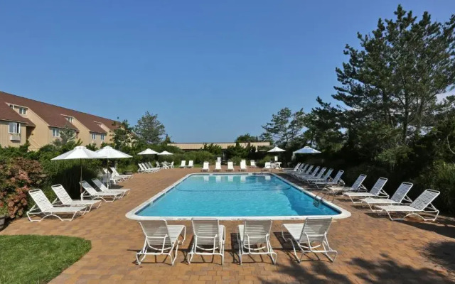 Windward Shores Ocean Resort