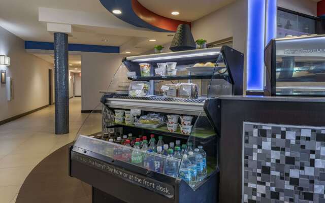 Cambria Hotel Ft Lauderdale, Airport South & Cruise Port