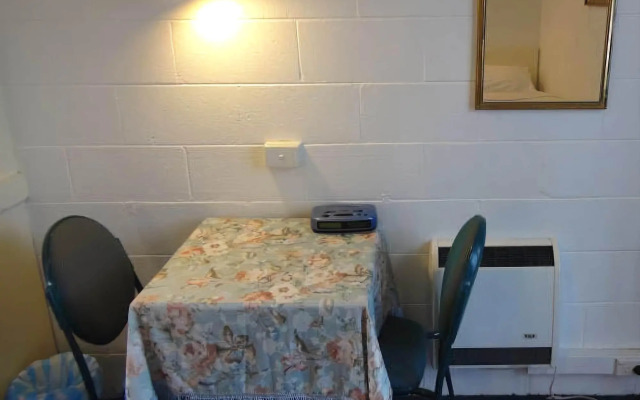 Pathfinder Motel