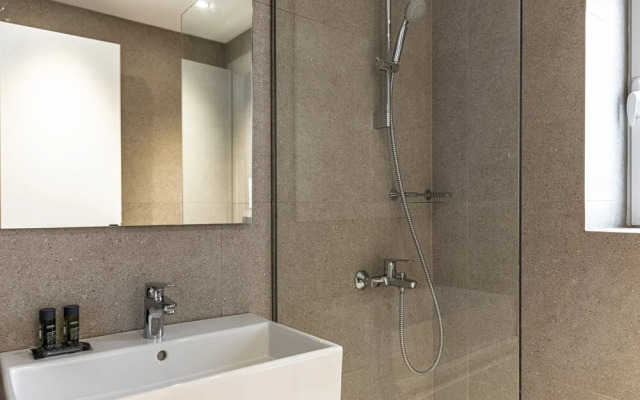Phaedrus Living Modern Kriel Suites 103