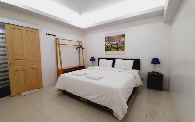 City Plaza Nana Hotel (SHA Extra Plus)