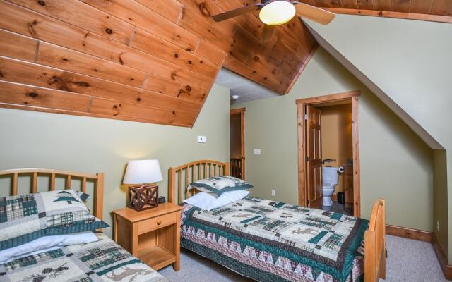 Bears Lair House