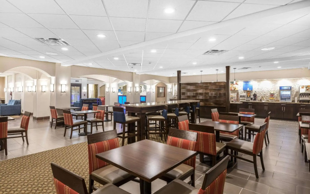Comfort Inn & Suites
