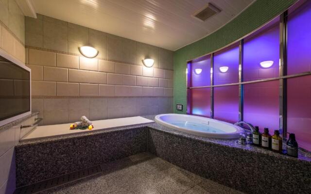 Hotel Dior7 - Adults Only