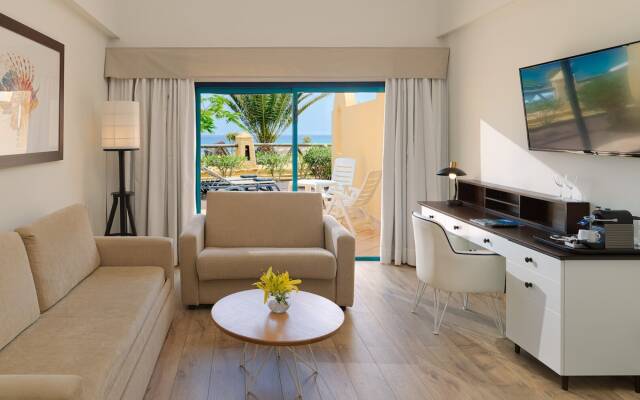 H10 Playa Esmeralda - Adults Only