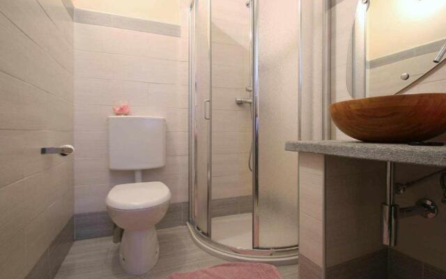 LA PERLA piccolo appartamento in piazza