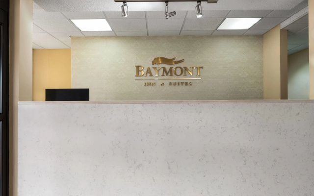 Baymont by Wyndham Savannah/Garden City