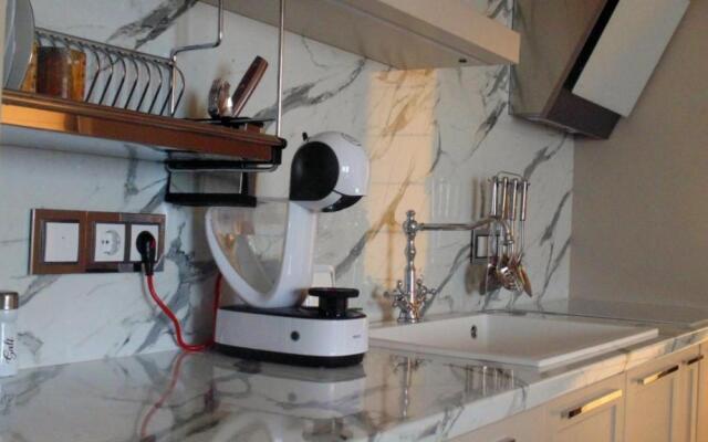 Paradise Center Apartment 1