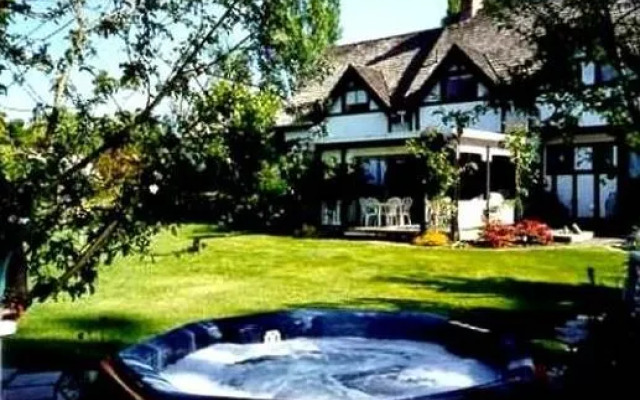 Borthwick Country Manor