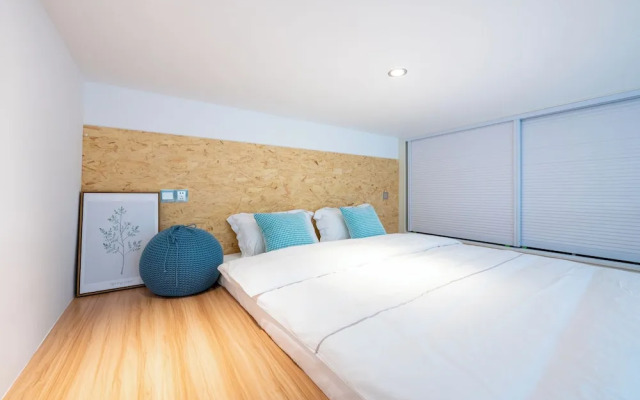 Shanghai Hills&XING 132 Family Homestay