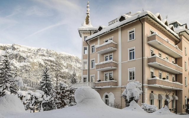 Romantik Hotel Schweizerhof & Spa Flims