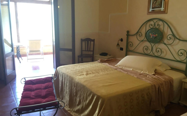 Hotel Oasi