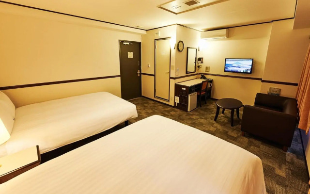 Toyoko Inn Osaka Itami Kuko